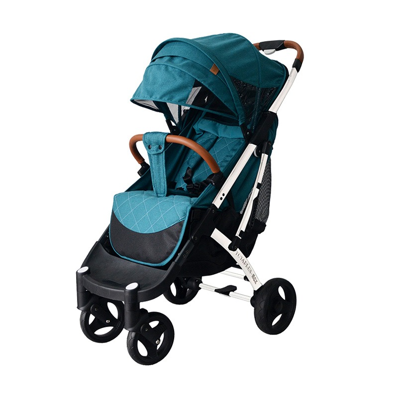 Изумруд с белой рамой